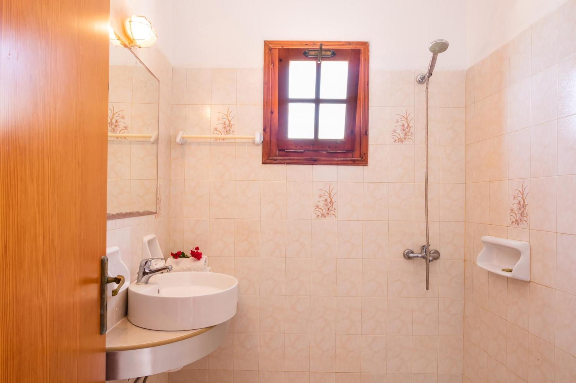Sun Week Bay Hotel Lefkos  Bilik gambar